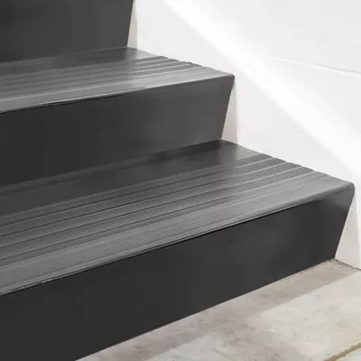 Stair Tread Risers Vinyl, 48 x 7", Black H5196BL Uline