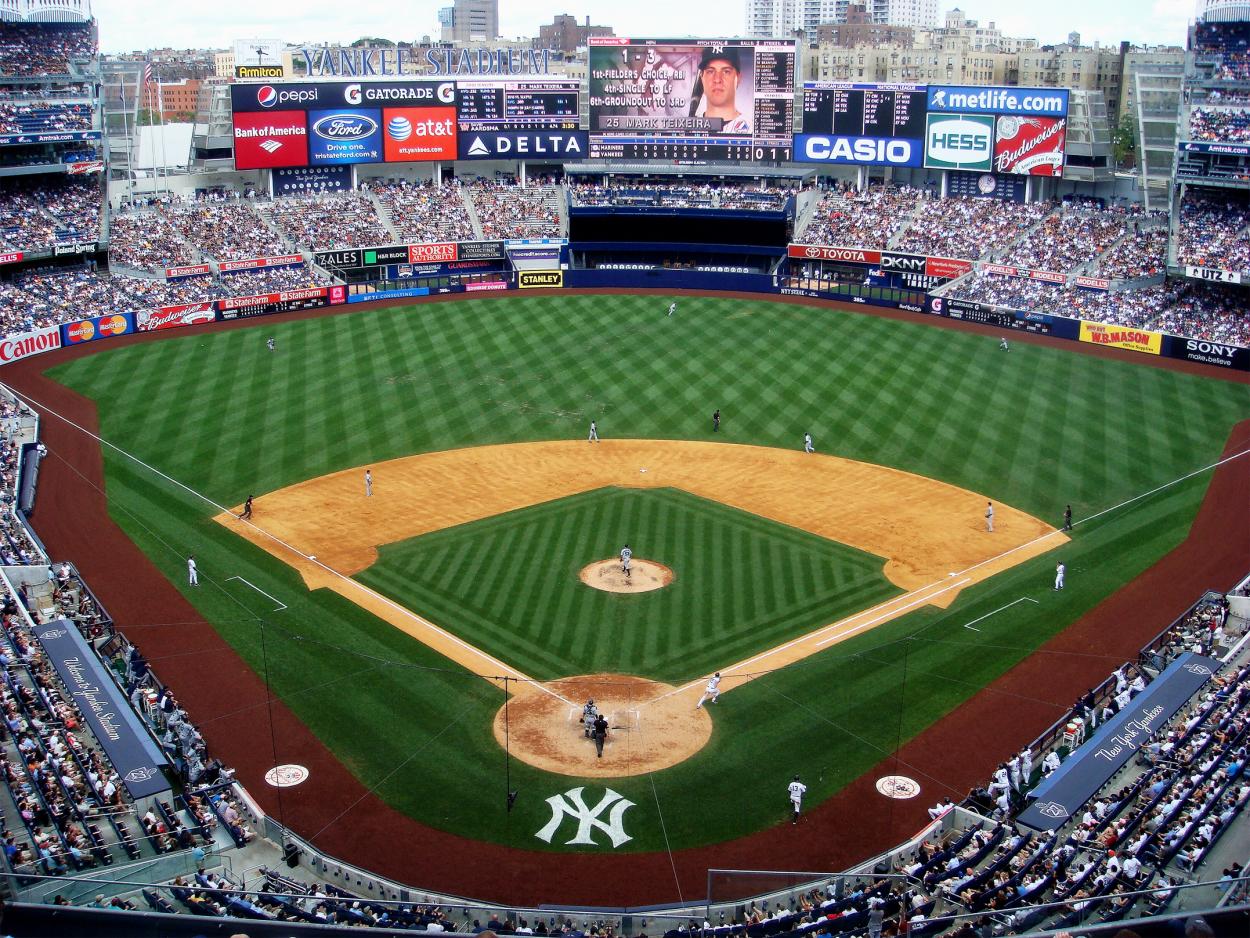 New York Yankees vs Los Angeles Dodgers LIVE Score Updates, Stream Info