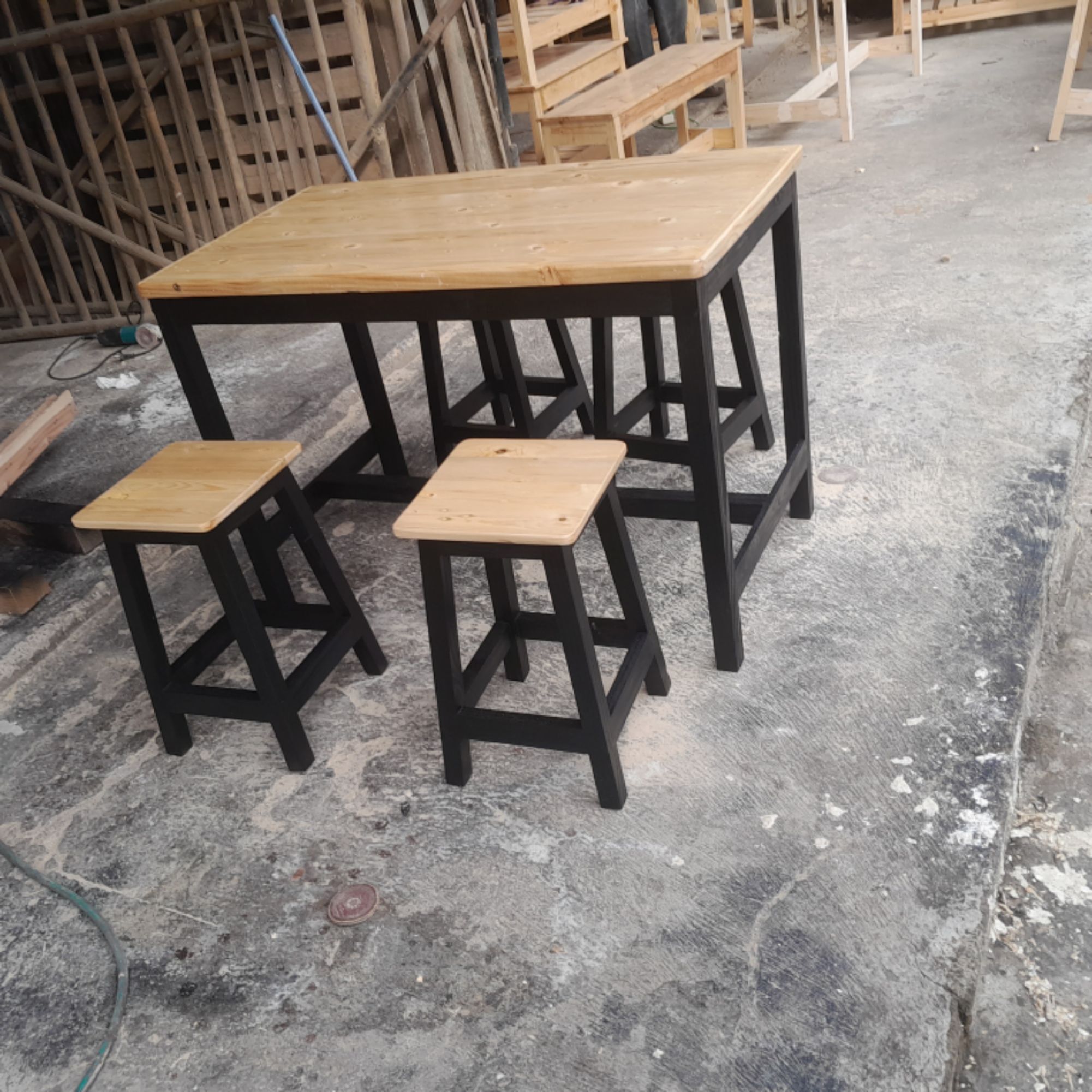 Produk Ud furniture jati belanda Shopee Indonesia