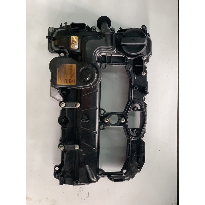 11127588412 Genuine BMW Valve Cover With PCV Valve N20, 46 OFF