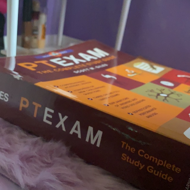 Second hand medical books, Online Shop Shopee Philippines