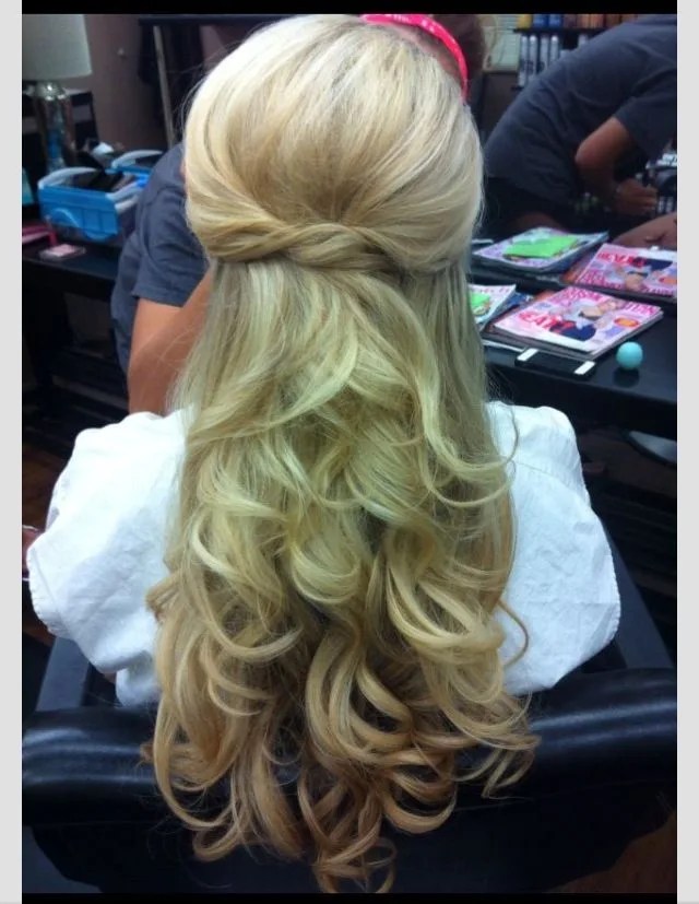 صور تسريحات فير للشعر الطويل Yasmina