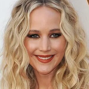 Celebs Who Soiled Themselves In Public - ZergNet