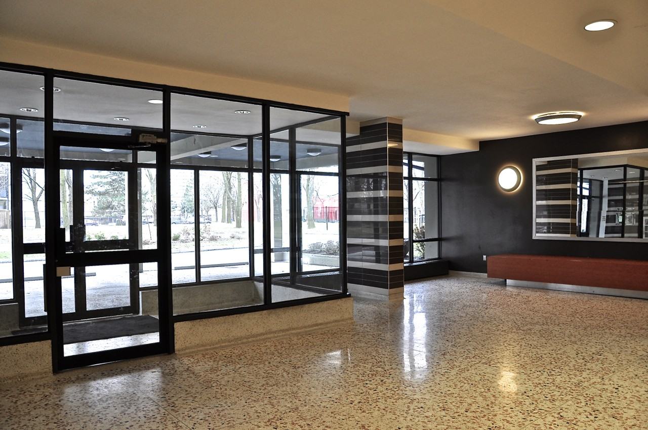 50 Driftwood Ave, Toronto, ON M3N 2M3 2 Bedroom Apartment for 1,150