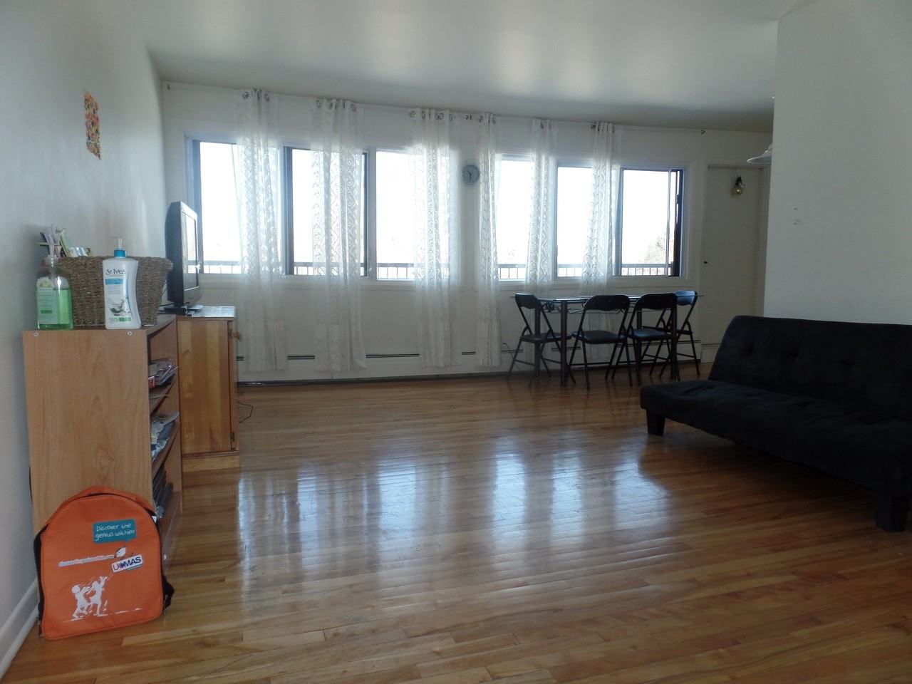 35 Boulevard Brunswick 323, DollardDes Ormeaux, QC H9B 1P5 1 Bedroom
