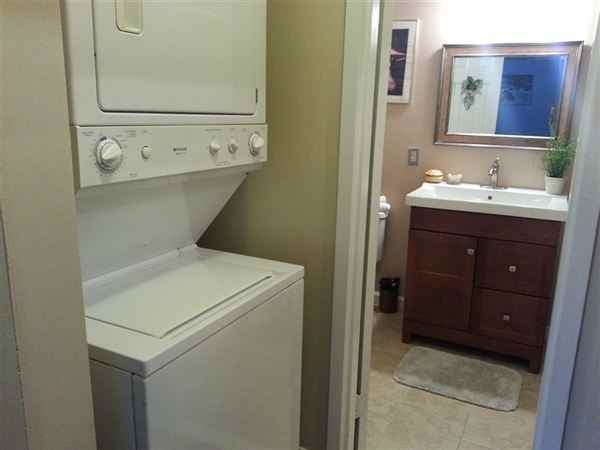 TreeTop Condominiums Apartments 10126 Campus Way S, Largo, MD 20774