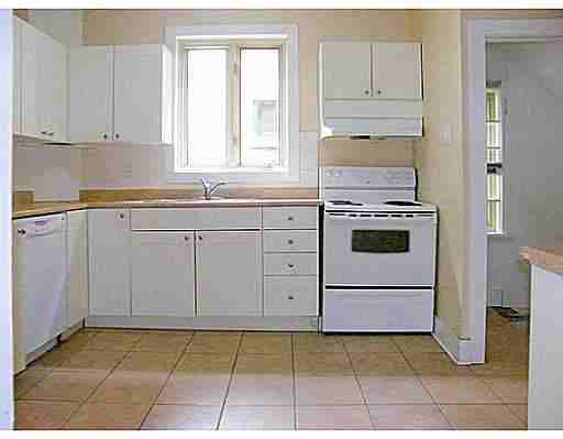 391 Sunnyside Ave, Ottawa, ON K1S 0S3 5 Bedroom House for 2,100/month