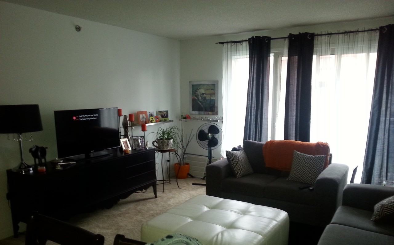 55 Rue Hasting 3, DollardDes Ormeaux, QC H9G 2 Bedroom Apartment for