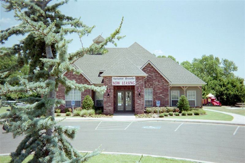 Autumn Brooke Apartments 2727 Valley View Dr, Chickasha, OK 73018