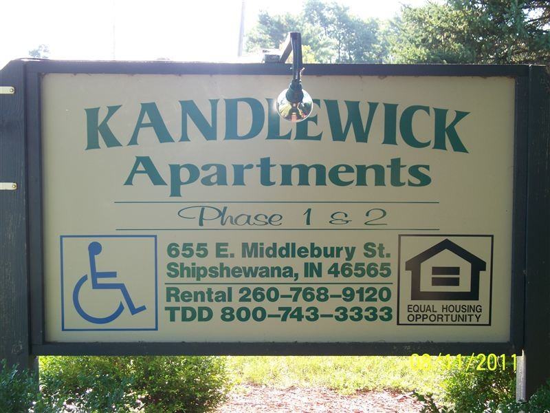 Kandlewick I Apartments 655 E Middlebury St, Shipshewana, IN 46565