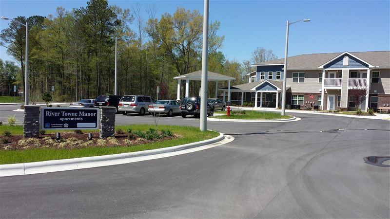 River Towne Manor Senior Apartment Homes Apartments 200 W Becker Dr