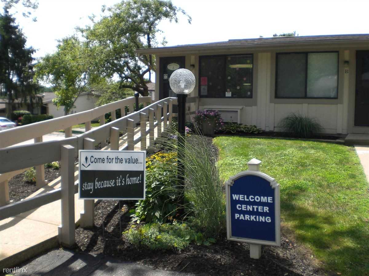 Amberwood Apartments 3648 Wales Ave NW A, Massillon, OH 44646 Zumper
