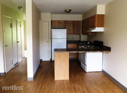 Glenview Townhomes Apartments Cedar Cir, Liverpool, NY 13090 Zumper