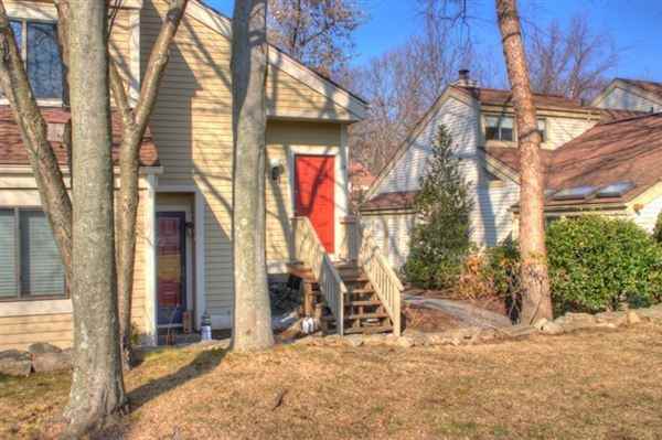Oakridge Condo's Apartments 124 Stone Meadow Ct, South Salem, NY