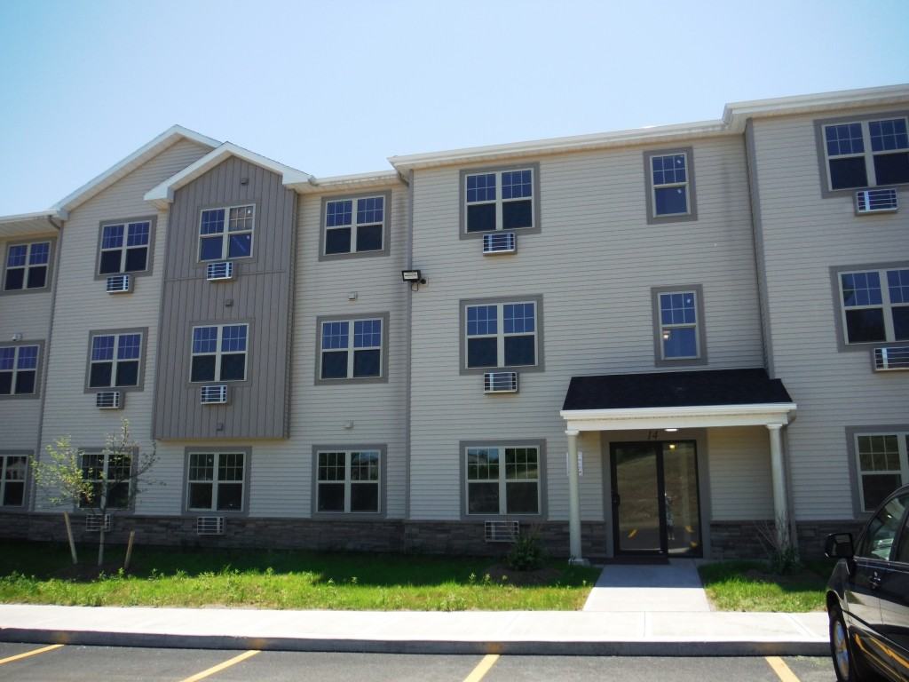 Remington Gardens Building 14 Apartments 184 Remington Ave, Syracuse