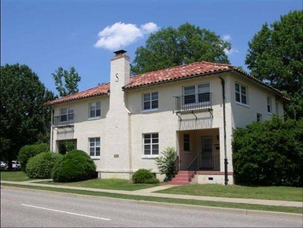 Maxwell Place Apartments 4129 Gibson Blvd SE, Albuquerque, NM 87108