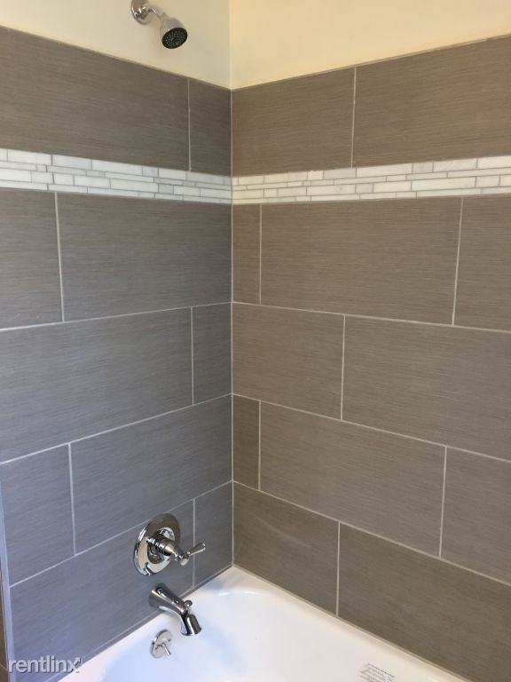 Hollywood Court Apartments 2703 Hollywood Ct, Mount Penn, PA 19606