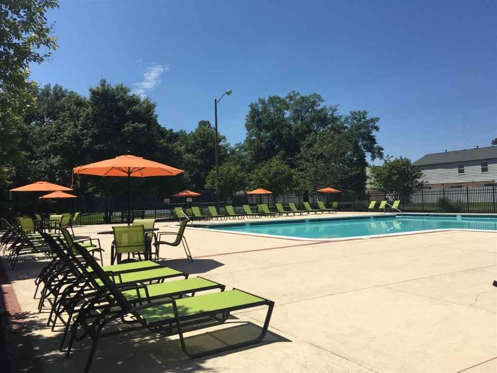 Staples Mill Townhomes Apartments 4100 Townhouse Rd, Richmond, VA