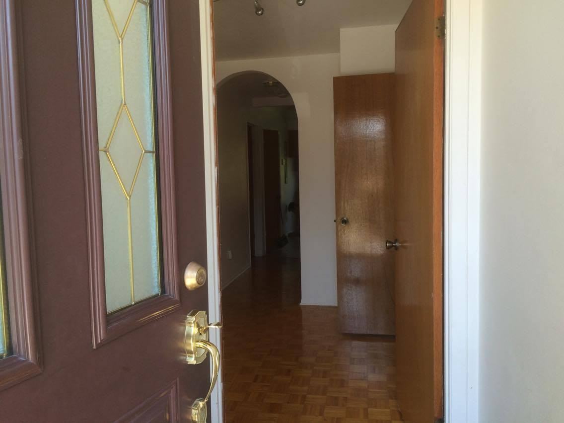 1195 Rue Hébert, Montréal, QC H8N 2L7 2 Bedroom Apartment for 870