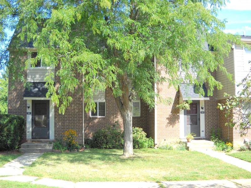 Foxfire Apartments 435 Peppertree Cir, Jackson, MI 49203 Zumper