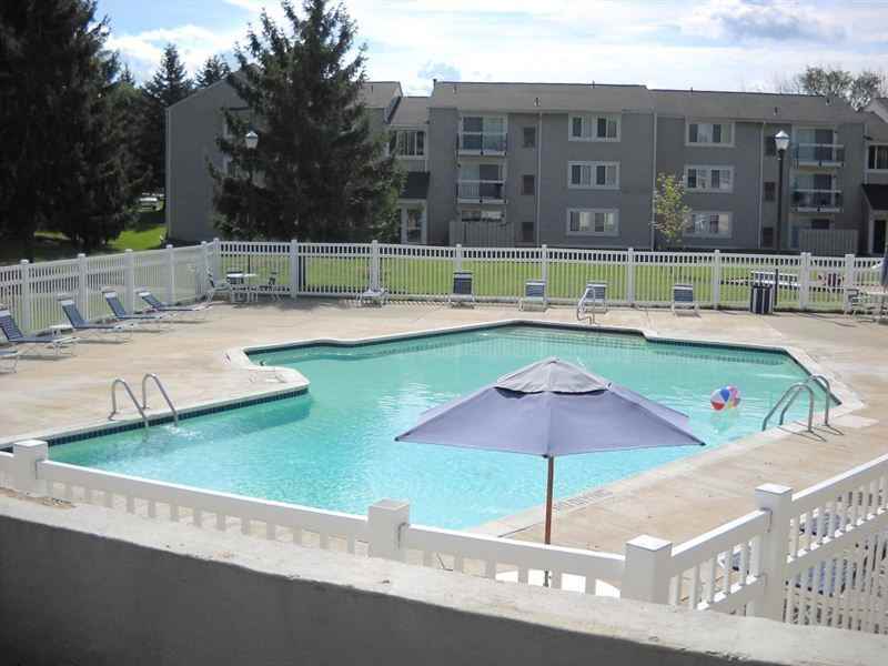 Foxfire Apartments 435 Peppertree Cir, Jackson, MI 49203 Zumper
