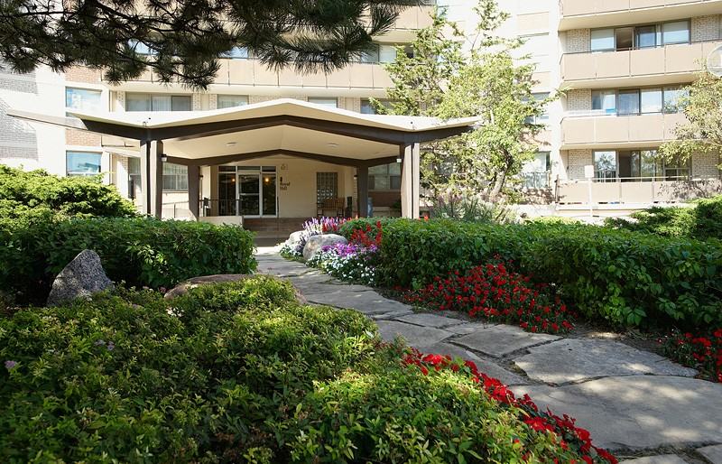 34 Leith Hill Rd Apartments in The Peanut, Toronto, ON M2J Zumper