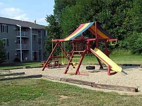 Woodbury Estates Apartments 1355 S Winter St, Adrian, MI 49221 Zumper