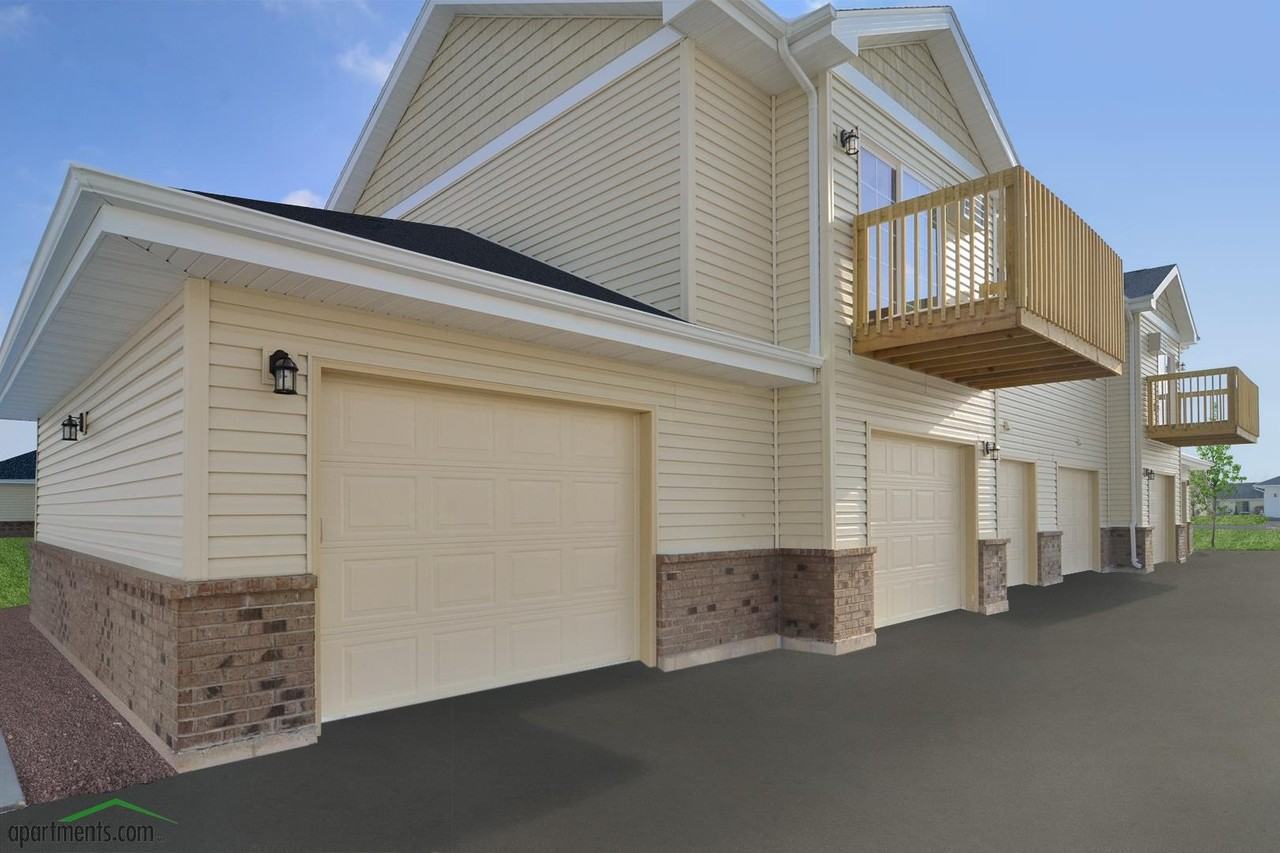 Stoney Creek Estates Apartments 940 Elm Dr, Little Chute, WI 54140