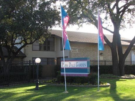 Park Dale Gardens Apartments 9701 Dale Crest Dr, Dallas, TX 75220