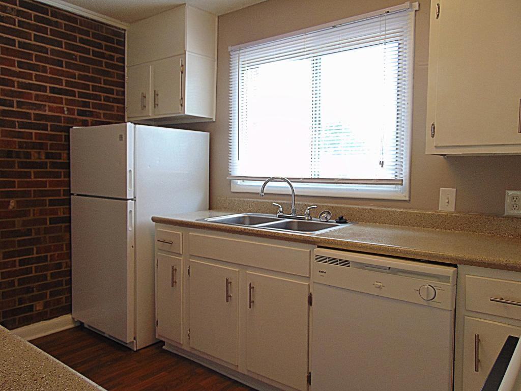 Regency Apartments 3401 Old Vineyard Rd, WinstonSalem, NC 27103 Zumper