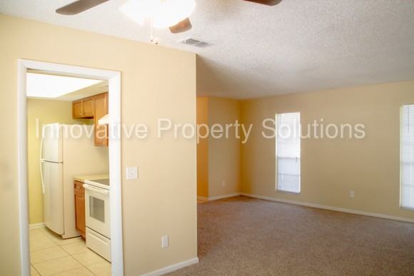 8424 Graybar Dr, Jacksonville, FL 32221 4 Bedroom House for 1,750