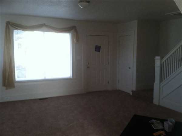 Renaissance Court Townhomes Apartments 129 S Edith St, Pontiac, MI