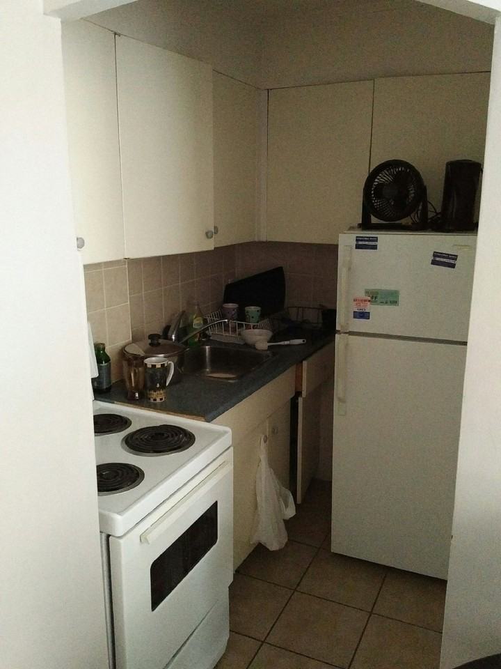 Royal York Rd & Anglesey Blvd, Etobicoke, ON M9A, Canad Apartments in