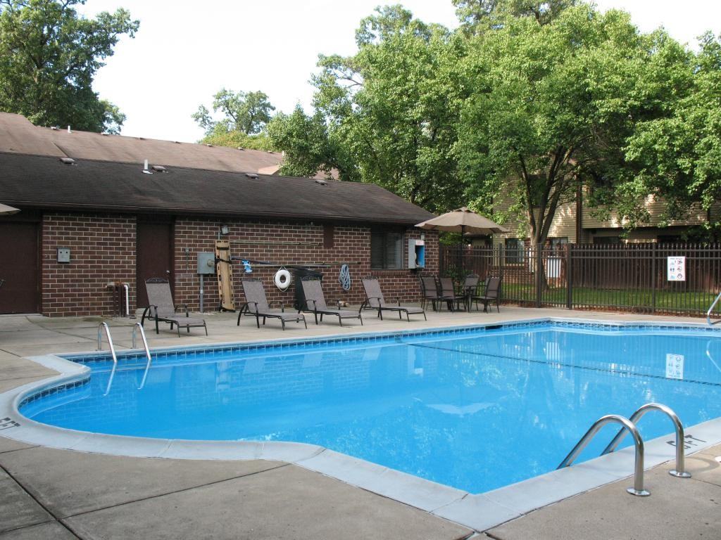 Wood Ridge Apartments 1800 N McCord Rd, Toledo, OH 43615 Zumper