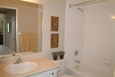 284 Wonderland Rd Apartments in Westmount, London, ON N6K 4Z4 Zumper