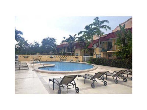 MIAMI Apartments in Pinecrest, Pinecrest, FL 33143 Zumper