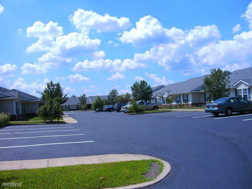 Mt. Washington Place Apartments 140142 Winning Colors Dr, Mount