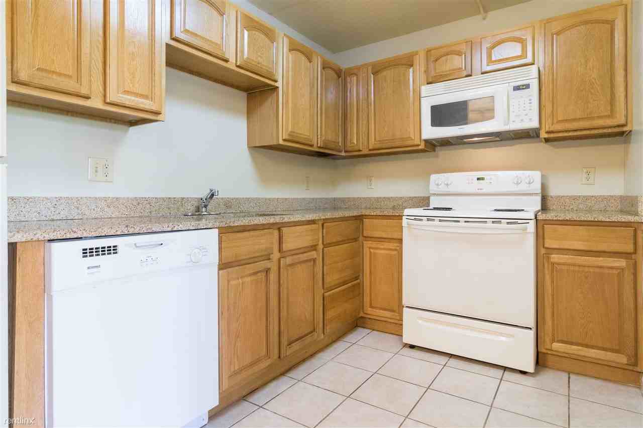 Cherry Hill Square Apartments 213 Henry Ruff Rd, Inkster, MI 48141