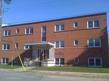 182 Worthington Street East Apartments 182 Worthington St E, North