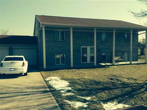 Fairway and Apartments Rd, Hidden Valley, IN