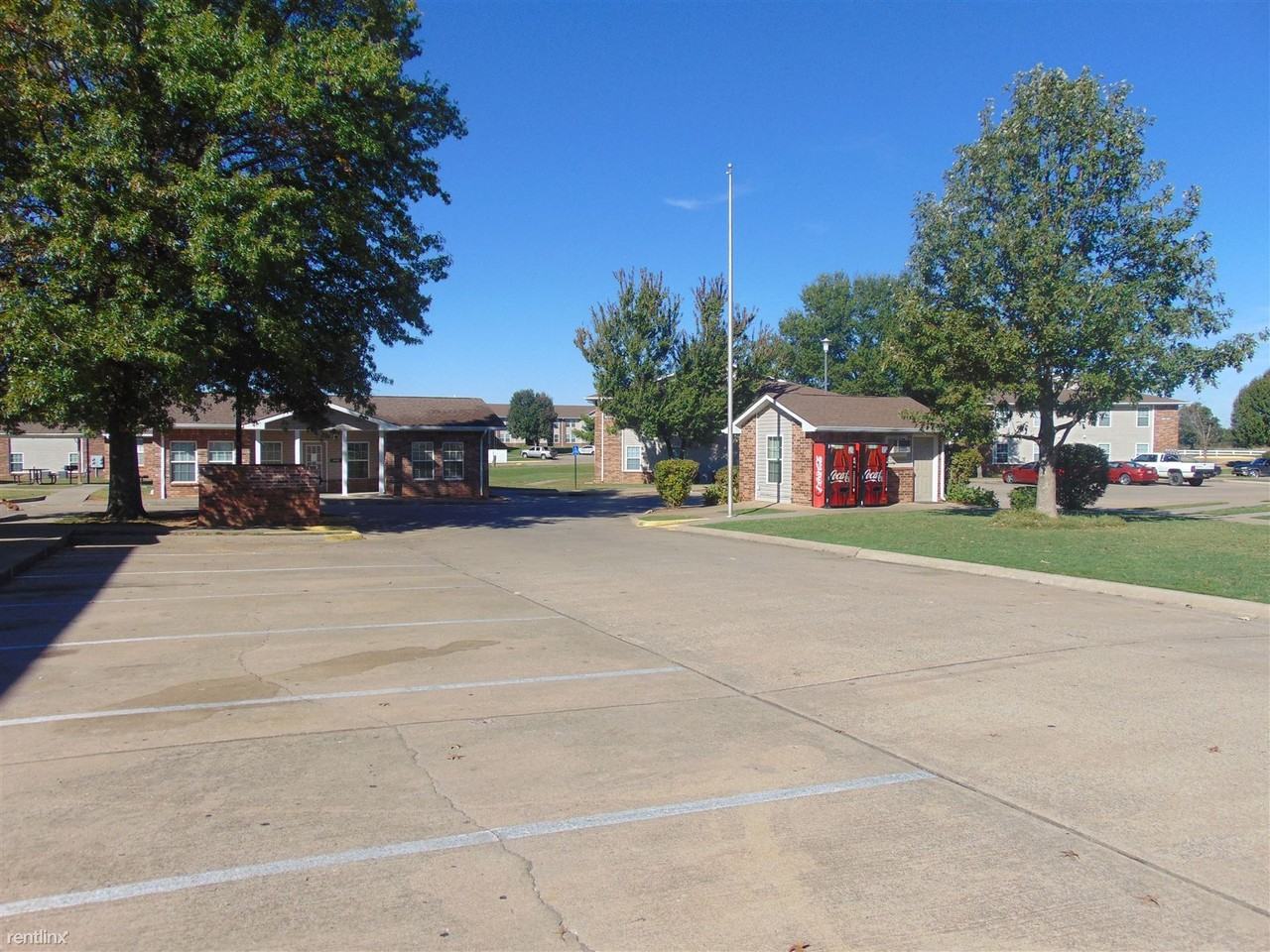 GardenWalk of Stilwell Apartments 802 Skywood Dr, Stilwell, OK 74960