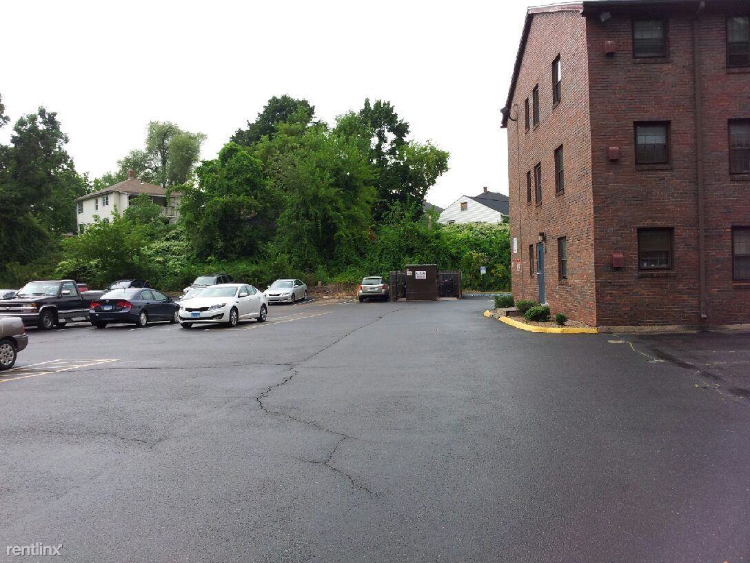 Countryside Apartments 266 Main St, Windsor Locks, CT 06096 Zumper