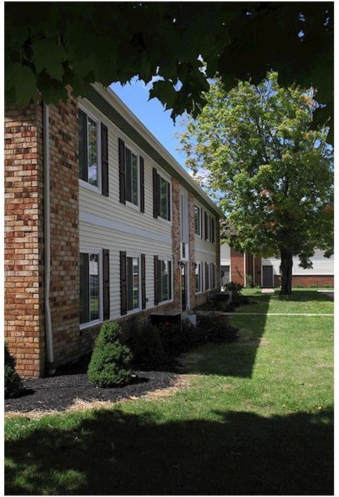 Reddington Pines Apartments 1946 Cherry Valley Rd, Newark, OH 43055