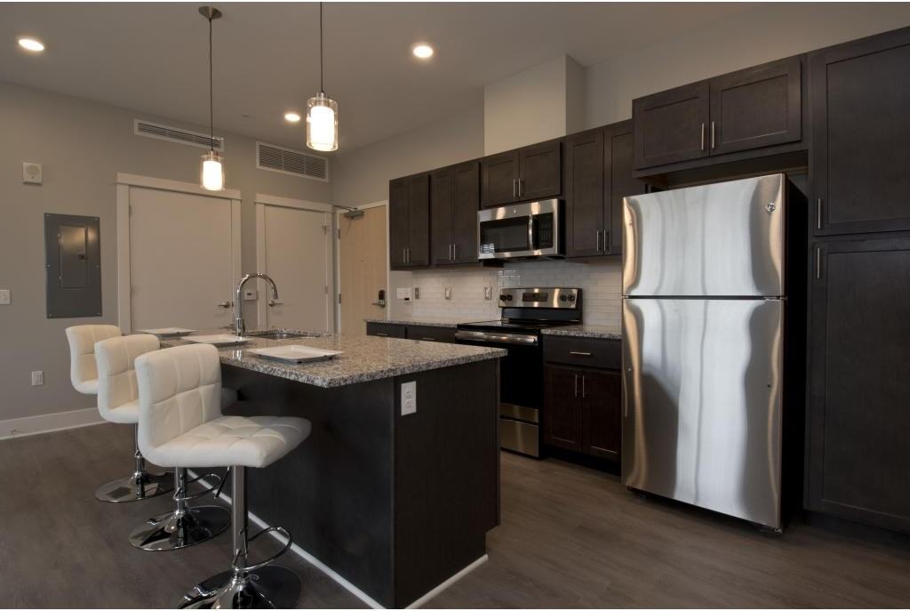 Fulton Square Apartments 1 Carlton Ave SE, Grand Rapids, MI 49506