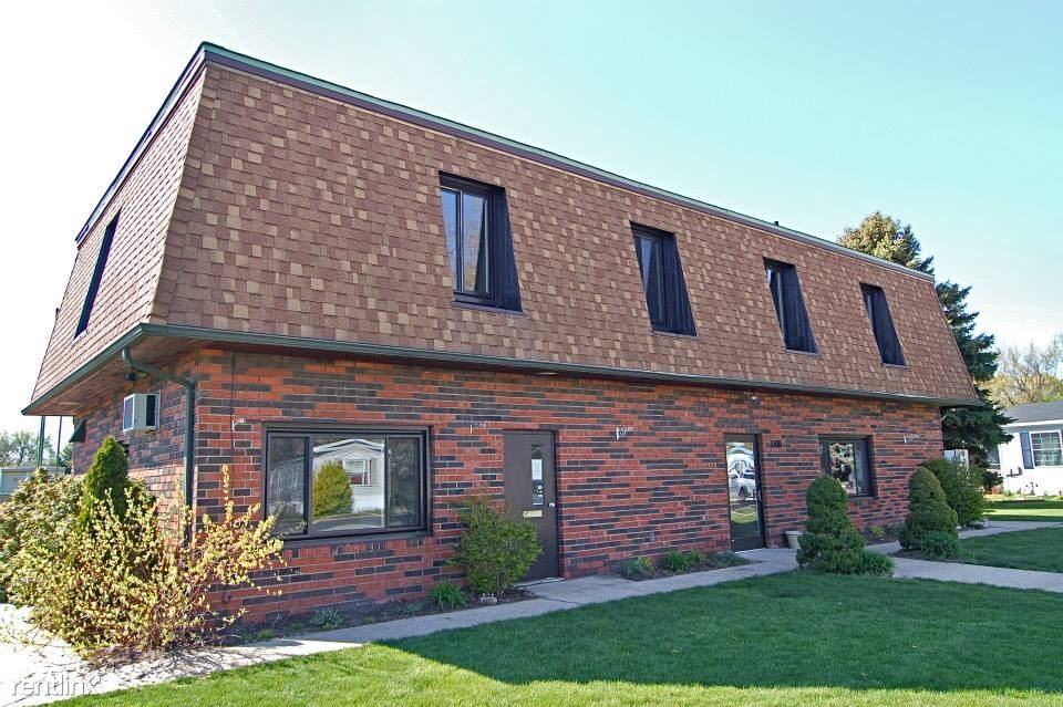 Mansard Du Lac Apartments 7300 E 10th Ave, Lake Station, IN 46405