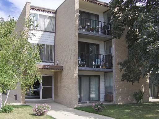 Wilson Apartments 4901 36th Ave, Kenosha, WI 53144 Zumper