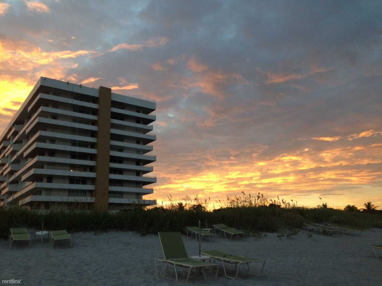 Commodore Club East Apartments 177 Ocean Ln Dr, Key Biscayne, FL