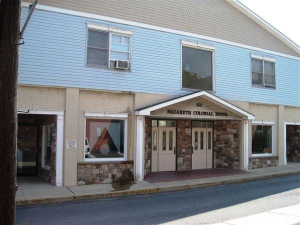 Colonial House Apartments 111 S Spruce St, Nazareth, PA 18064 Zumper