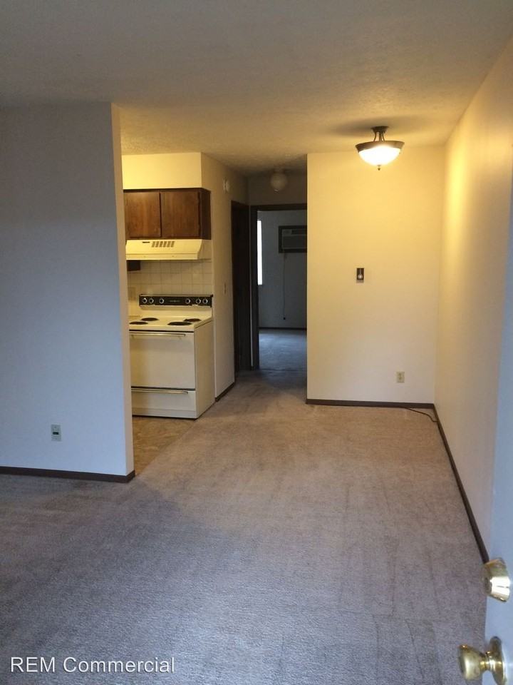 17571767 S. Arlington St Apartments 1767 S Arlington St, Akron, OH