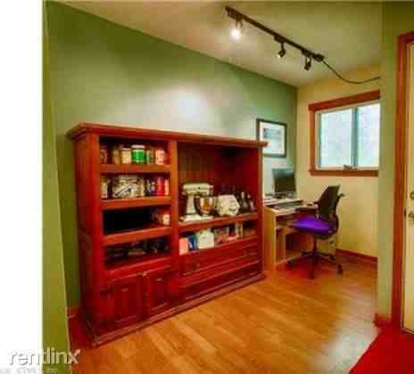 Woodlake Condominiums Apartments 10 Summit Ct, Woodbury, CT 06798